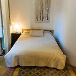 Placa Bell-lloc Bed & Breakfast Girona