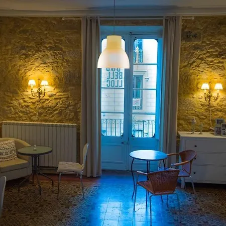Bed & Breakfast Placa Bell-lloc Girona