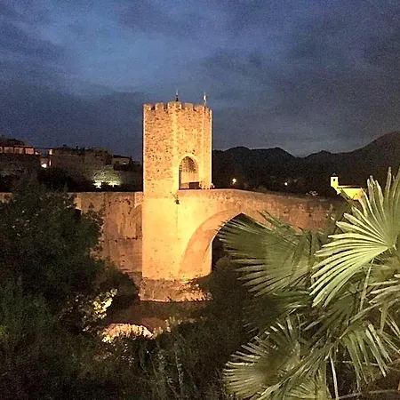 Bed & Breakfast Placa Bell-lloc Girona