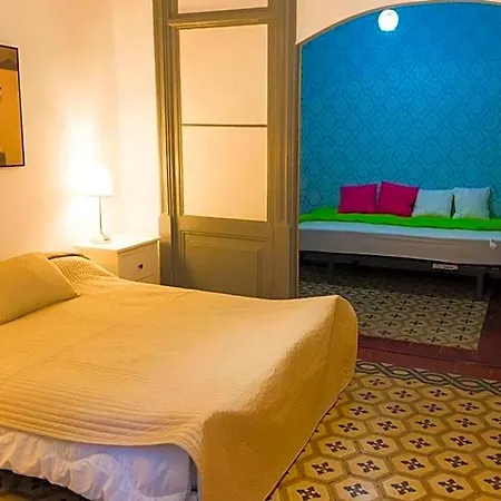 Bed & Breakfast Placa Bell-lloc Girona