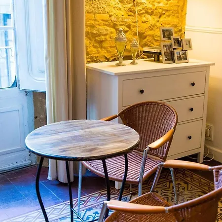 Placa Bell-lloc Bed and Breakfast Χιρόνα