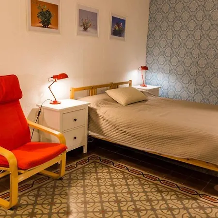 Placa Bell-lloc 3* Χιρόνα