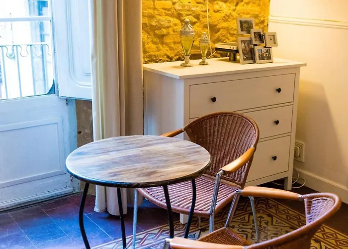 Placa Bell-lloc Bed & Breakfast Girona